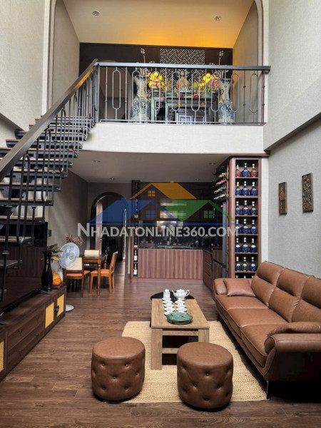 Bán gấp giải quyết việc gia đình. mặt tiền thoại ngọc hầu  4x29m,118m2 2 tầng - gần nguyễn sơn