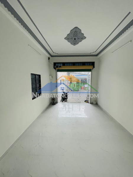 ???? giảm sốc 800 triệu! nhà mặt tiền dĩ an chỉ 8,2 tỷ ????