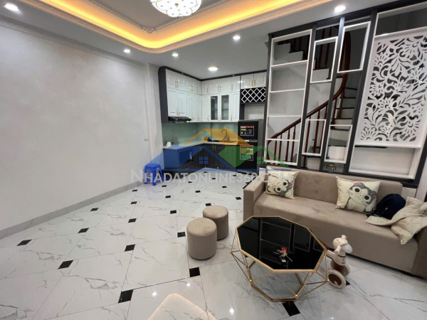 Bán nhà 5 tầng 3 ngủ cực đẹp tại ngõ 373 ngọc hồi, thanh trì