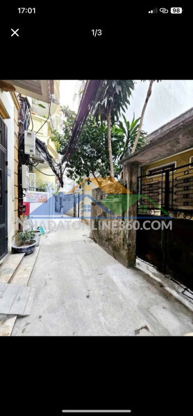 Chủ nhà cần bán gấp căn 55m2 , chuyển về nơi khác sinh sống , nhà bán tại yên hòa , cầu giấy .