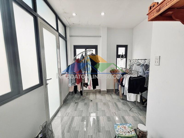 ** bán nhà hẻm 281 lê văn sỹ** phường 1, tân bình (4x15,5) hơn 8 tỷ