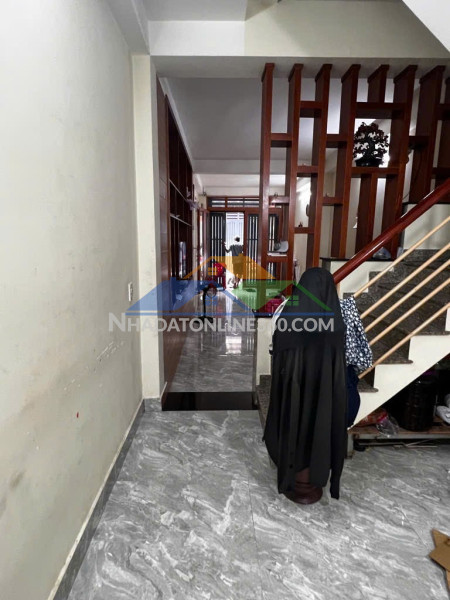 Nhà đẹp – giá tốt - bán nhà vị trí đắc địa tại phường...