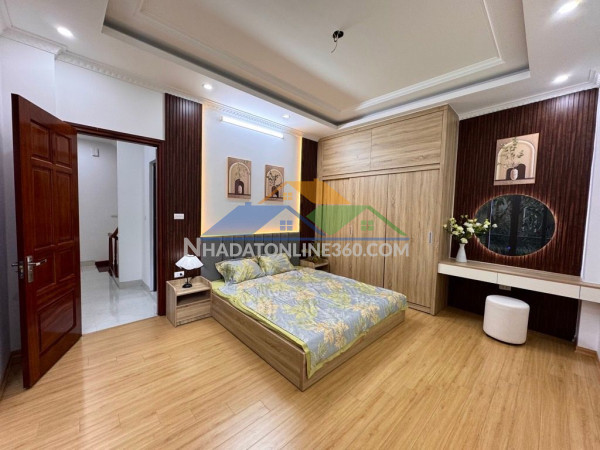 Bán nhà đẹp bồ đề- oto- full nt- ngõ cực nông- cạnh hồ 48m 5 tầng nhỉnh 12 tỷ(tl)