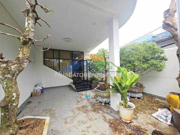 Lô góc 3 tầng 127m² ~ him lam vip linh chiểu ngang 6.6m, hẻm xe tải,  chỉ 13.2 tỷ