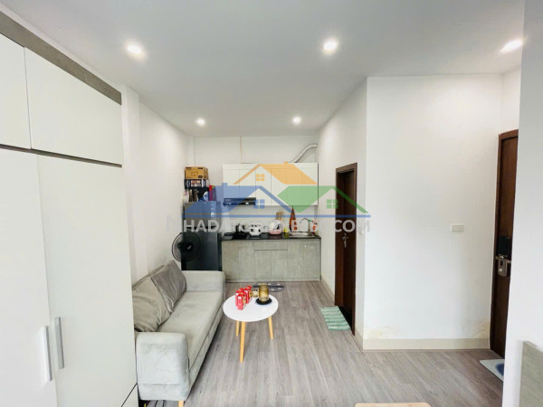 Cho thuê ccmn đẹp thoáng 60 nhân hòa, nhân hòa