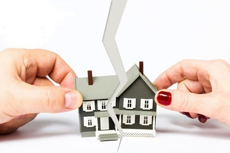 Không đăng ký kết hôn có được chia tài sản chung?